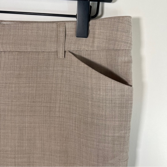 Express Design Studio editor, beige pants size 6 RN 55285 - Picture 9 of 11